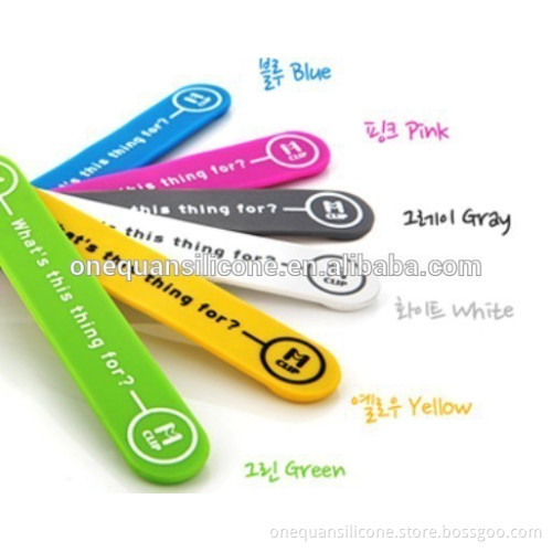 hot sale student silicone snap ruler band slap on wristband